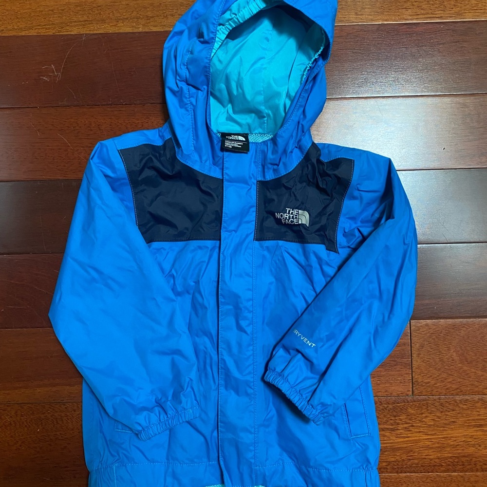 The North Face toddler 2T Raincoat